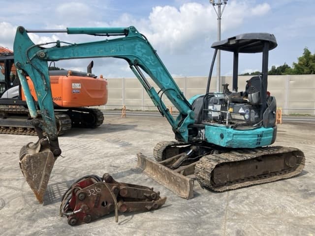 MINI EXCAVATOR — Auction (lot 8457-326)