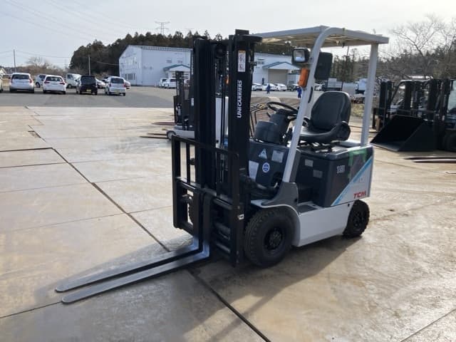Battery Forklift — Auction (lot 8457-32801)