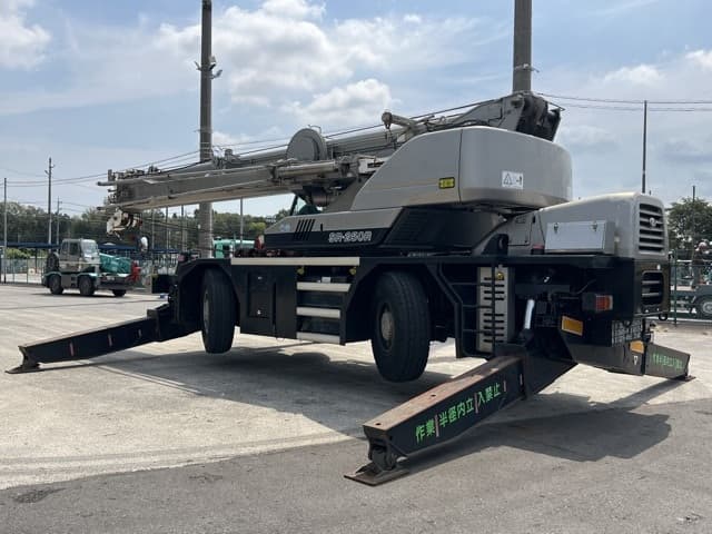 Rough Terrain Crane — Auction (lot 8457-332)