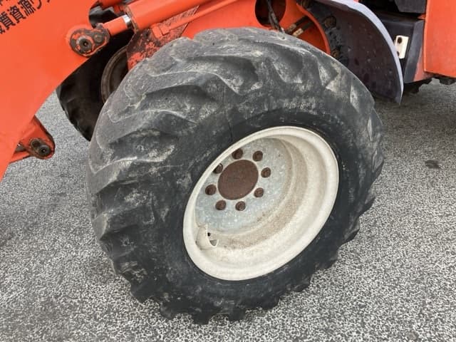 MINI WHEEL LOADER — Auction (lot 8457-343)
