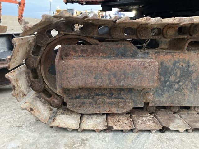 MINI EXCAVATOR — Auction (lot 8457-346)