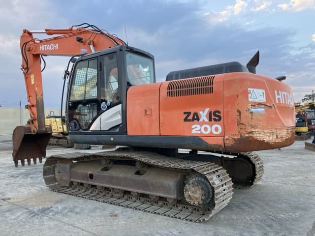 EXCAVATOR — Auction (lot 8457-347)
