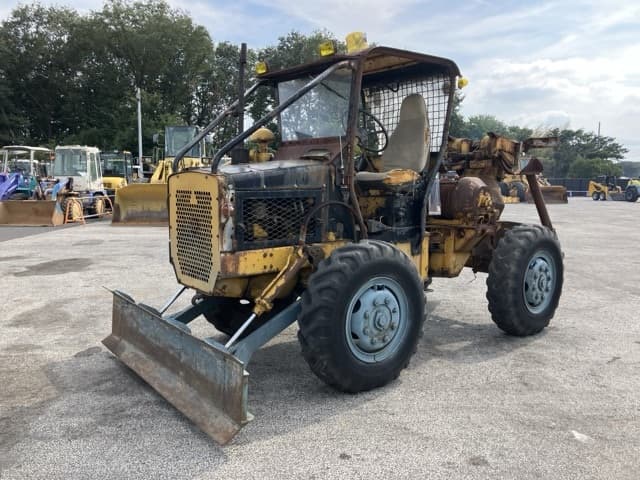 WHEEL LOADER — Auction (lot 8457-349)