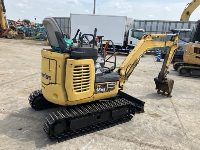 MINI EXCAVATOR — Auction (lot 8457-350)