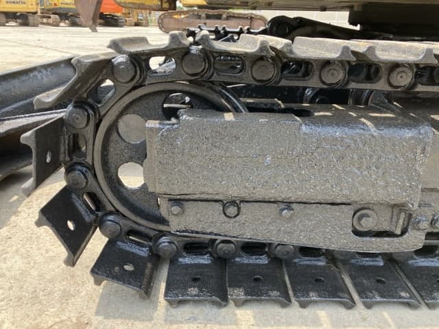 MINI EXCAVATOR — Auction (lot 8457-350)