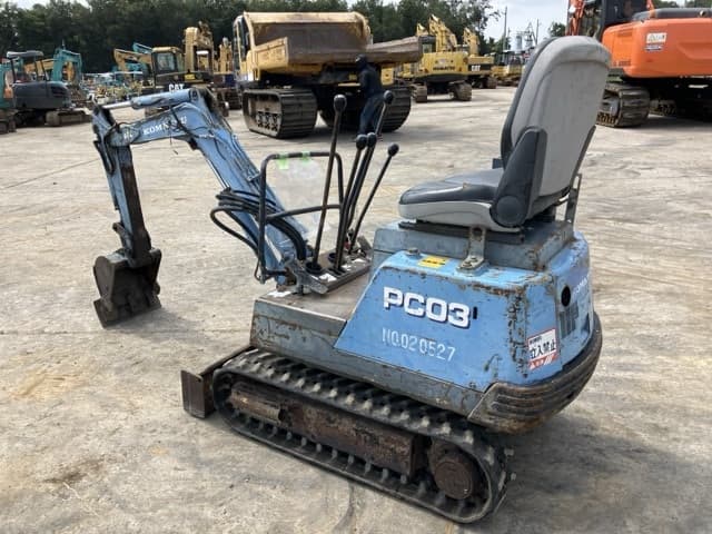 MINI EXCAVATOR — Auction (lot 8457-351)