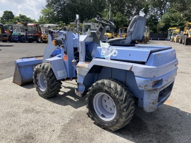 MINI WHEEL LOADER — Auction (lot 8457-36)