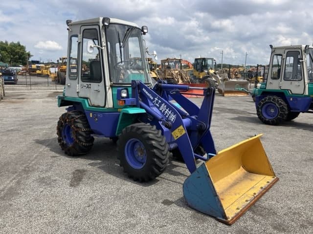 MINI WHEEL LOADER — Auction (lot 8457-37)