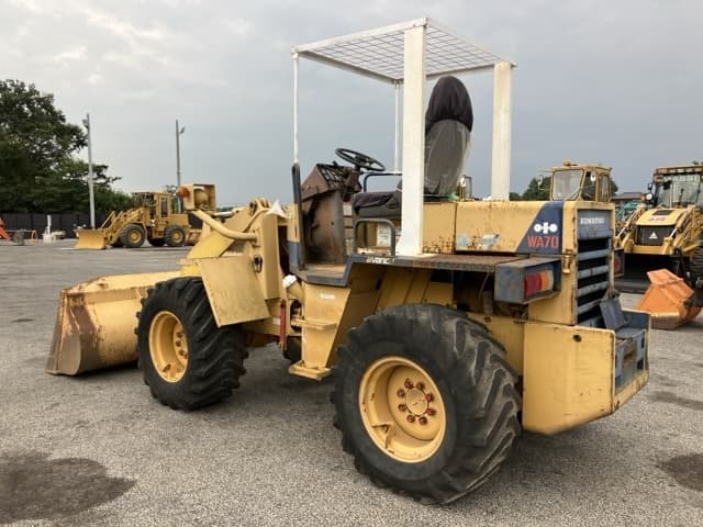 WHEEL LOADER — Auction (lot 8457-371)