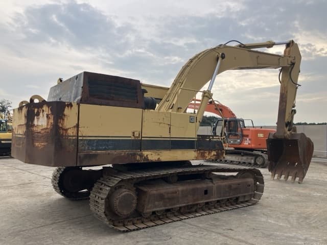EXCAVATOR — Auction (lot 8457-375)