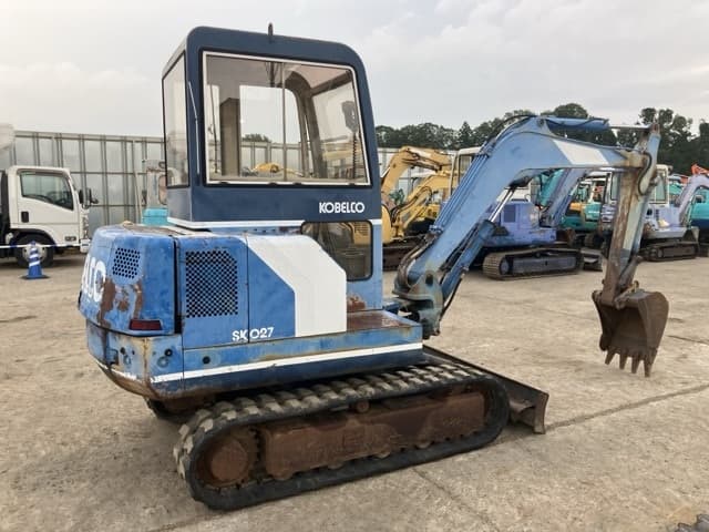 MINI EXCAVATOR — Auction (lot 8457-377)