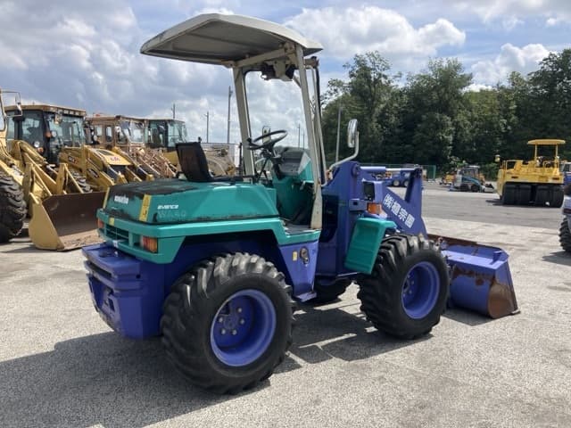 MINI WHEEL LOADER — Auction (lot 8457-38)