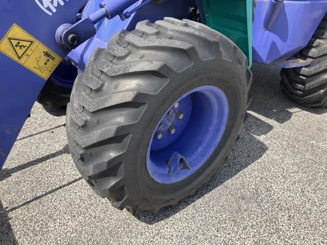 MINI WHEEL LOADER — Auction (lot 8457-38)