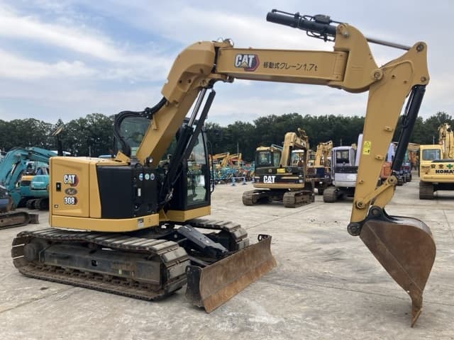 EXCAVATOR — Auction (lot 8457-383)