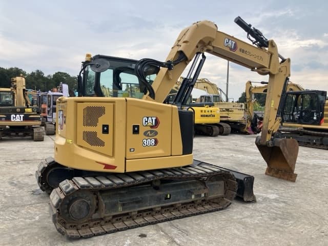 EXCAVATOR — Auction (lot 8457-383)