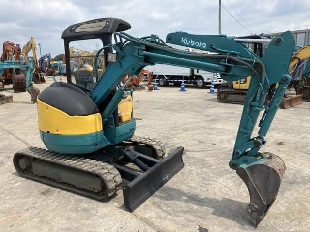 MINI EXCAVATOR — Auction (lot 8457-387)