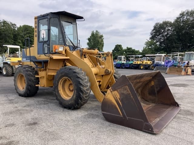 WHEEL LOADER — Auction (lot 8457-392)