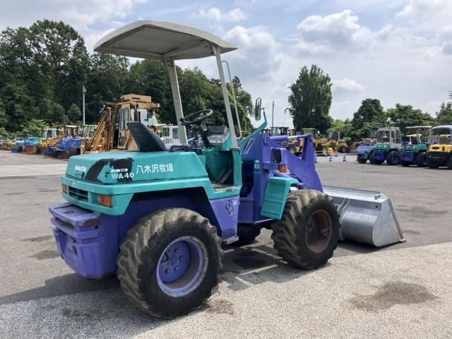 MINI WHEEL LOADER — Auction (lot 8457-393)