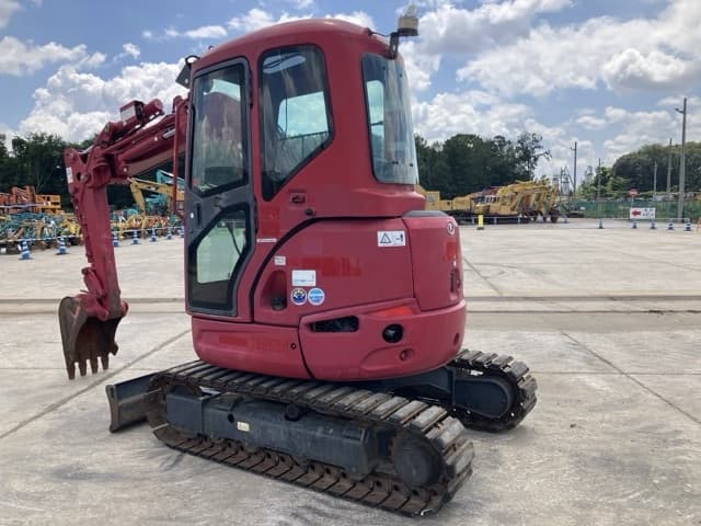 MINI EXCAVATOR — Auction (lot 8457-4)