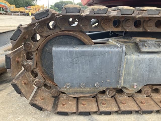MINI EXCAVATOR — Auction (lot 8457-4)