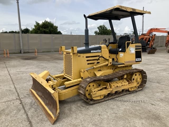 Bulldozer — Auction (lot 8457-40)