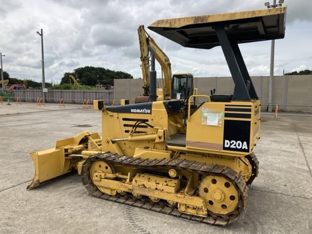 Bulldozer — Auction (lot 8457-40)