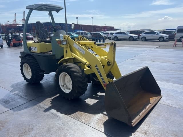 MINI WHEEL LOADER — Auction (lot 8457-40001)
