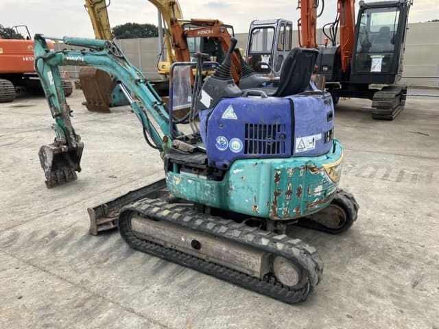 MINI EXCAVATOR — Auction (lot 8457-406)
