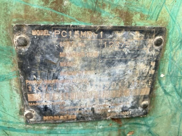 MINI EXCAVATOR — Auction (lot 8457-406)