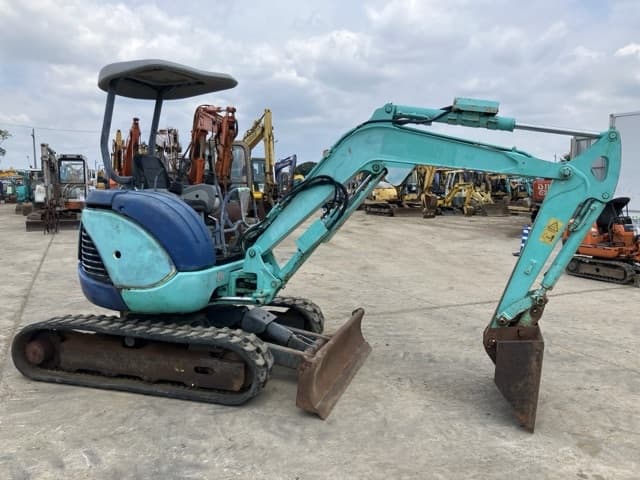 MINI EXCAVATOR — Auction (lot 8457-409)