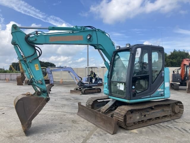 EXCAVATOR — Auction (lot 8457-41)