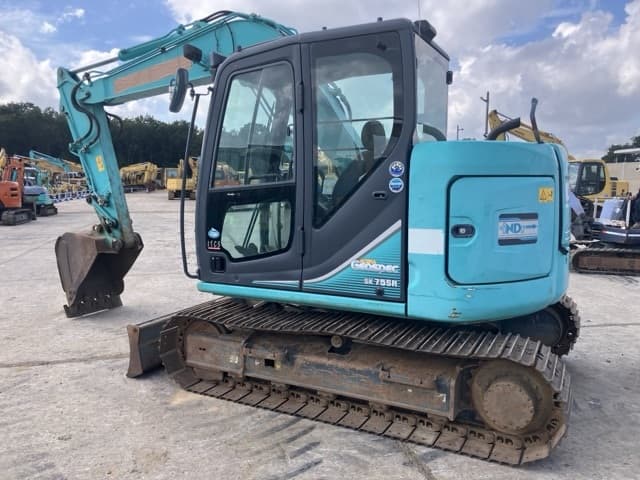 EXCAVATOR — Auction (lot 8457-41)
