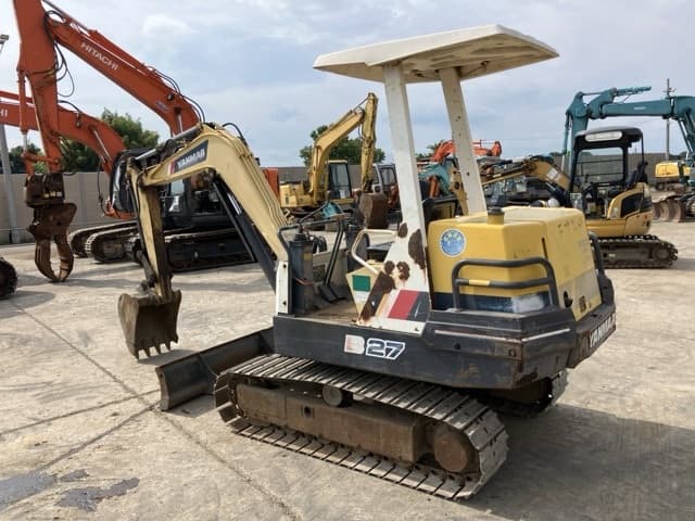 MINI EXCAVATOR — Auction (lot 8457-414)