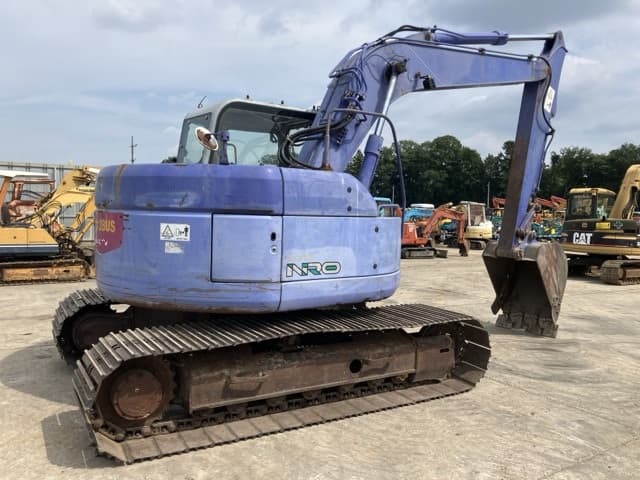 EXCAVATOR — Auction (lot 8457-415)