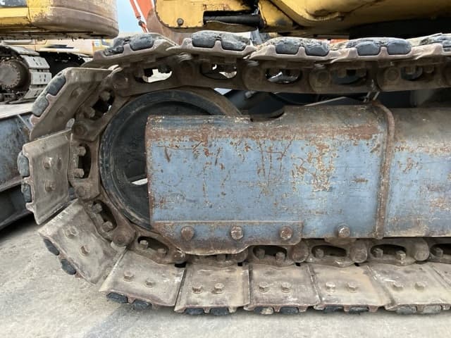 MINI EXCAVATOR — Auction (lot 8457-417)