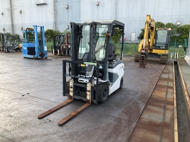 Battery Forklift — Auction (lot 8457-42001)