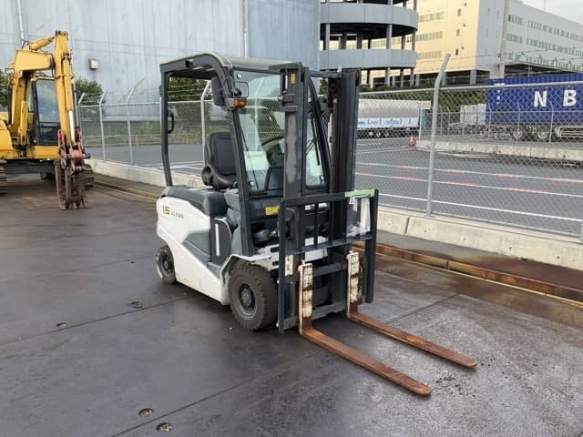 Battery Forklift — Auction (lot 8457-42001)