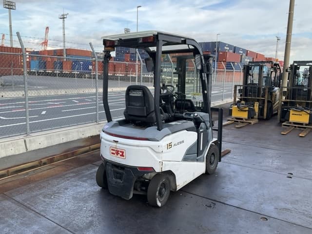 Battery Forklift — Auction (lot 8457-42001)