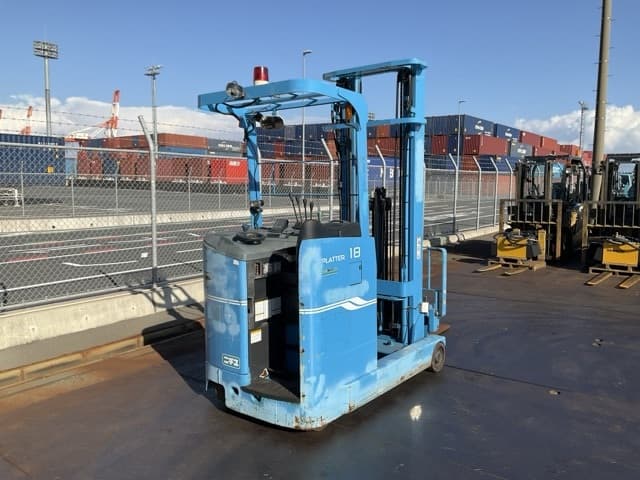 Reach Forklift — Auction (lot 8457-42002)