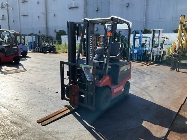 Battery Forklift — Auction (lot 8457-42006)