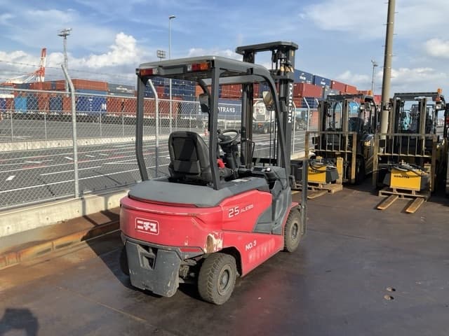 Battery Forklift — Auction (lot 8457-42009)