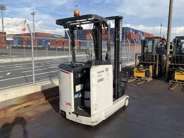 Reach Forklift — Auction (lot 8457-42010)