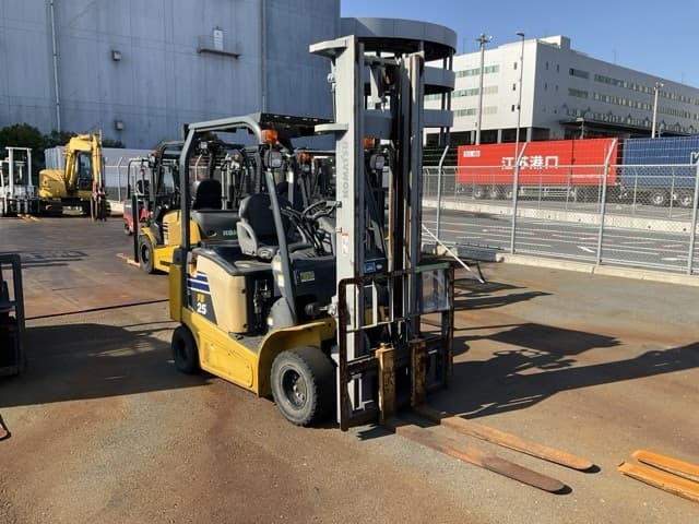 Battery Forklift — Auction (lot 8457-42012)