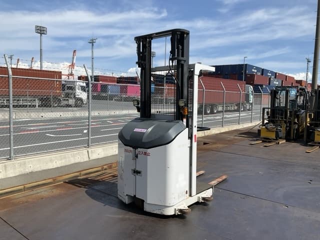 Battery Forklift — Auction (lot 8457-42016)