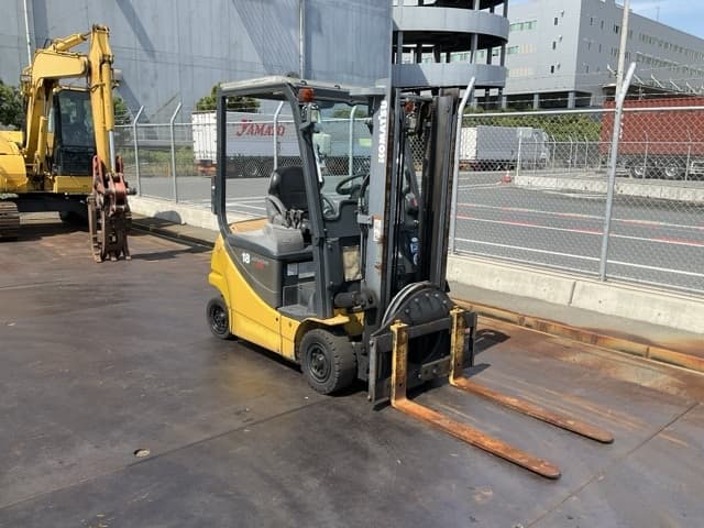 Battery Forklift — Auction (lot 8457-42019)