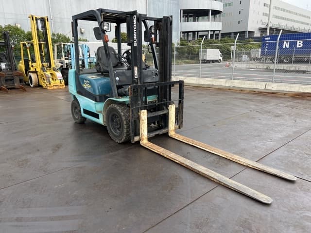 Forklift — Auction (lot 8457-42021)