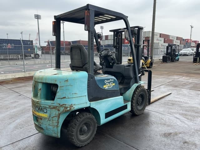 Forklift — Auction (lot 8457-42021)