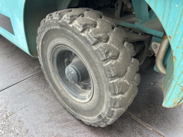 Forklift — Auction (lot 8457-42021)
