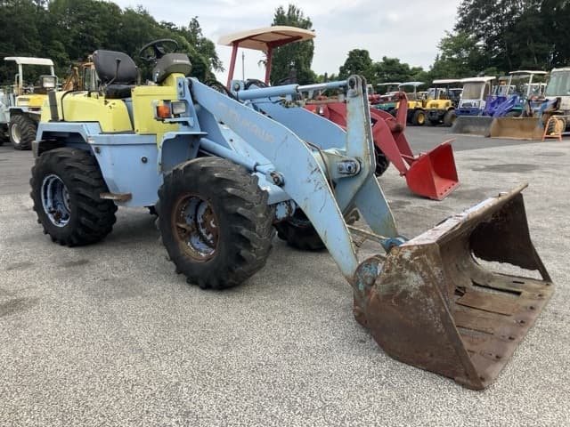 MINI WHEEL LOADER — Auction (lot 8457-423)