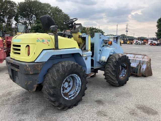 MINI WHEEL LOADER — Auction (lot 8457-423)
